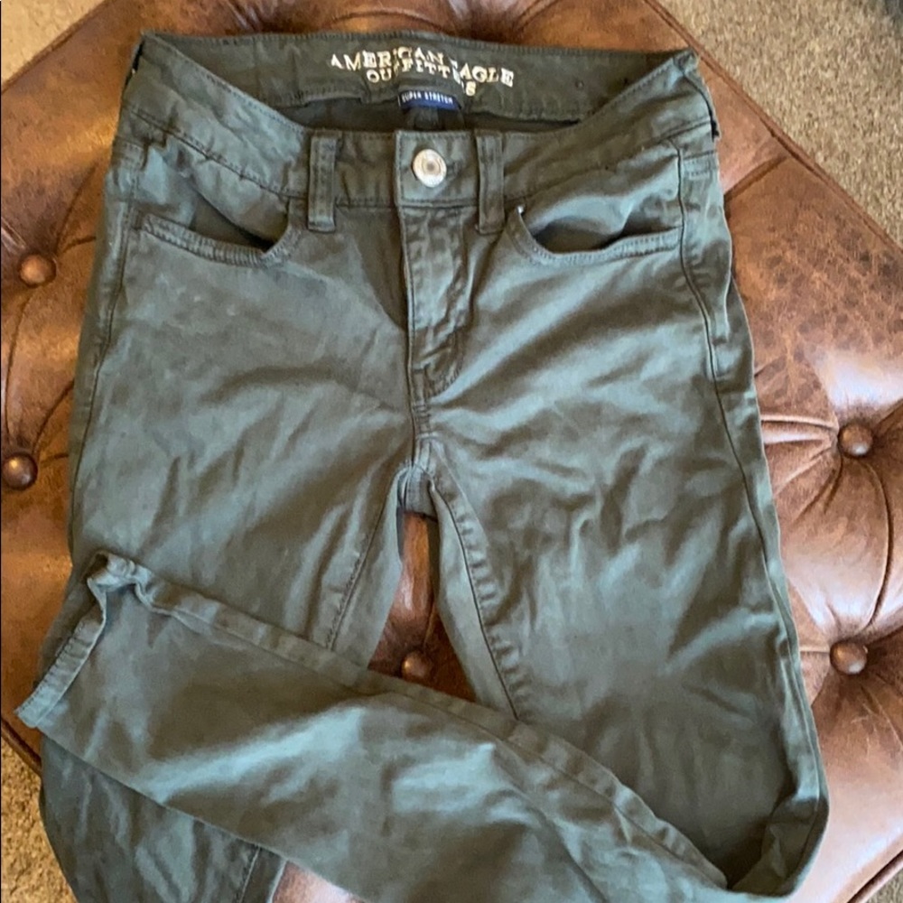 AE Size 2 Super Stretch Jeggings